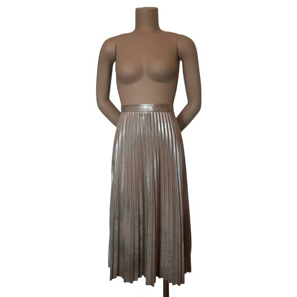 CHAPS Shiny Gold Metallic Flowy Pleated Accordion Fold Midi Skirt - Size Medium - Picture 3 of 12